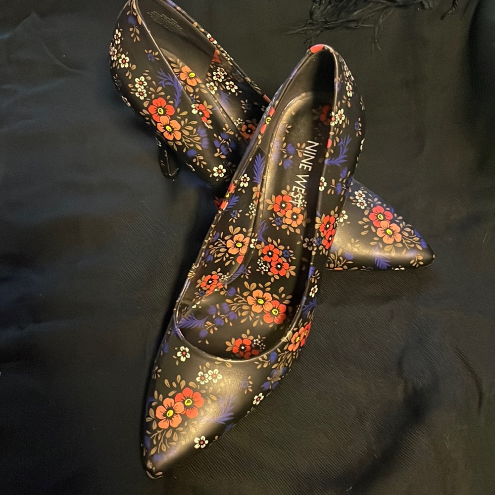 New Nine West heels